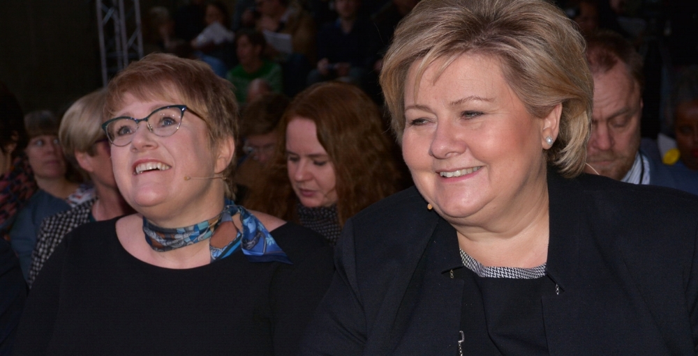 Kulturminister Trine Skei Grande og statsminister Erna Solberg ved framlegginga av kulturmeldinga Kulturens kraft — Kulturpolitikk for framtida i dag.Foto: Kulturdepartementet.